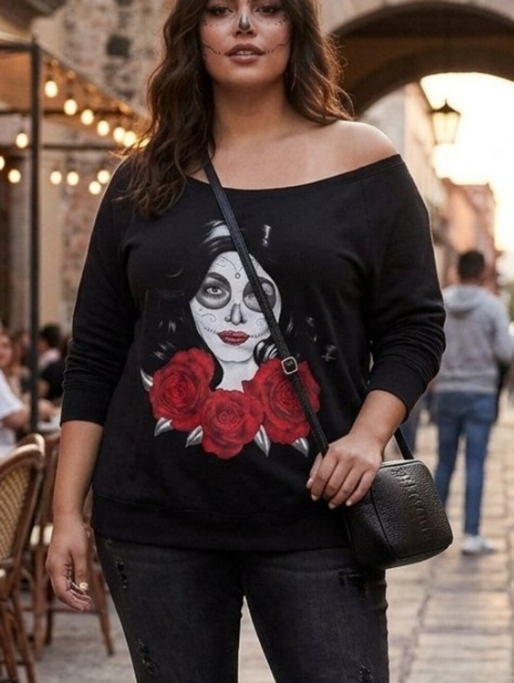 TORRID Graphic Black Women’s Top with Red Rose Catrina  Print Sz 1 (X1)